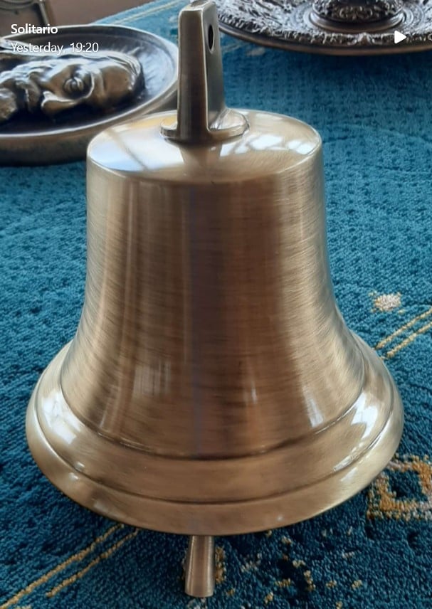 Small bell in bronze for churches, companies and nautical use